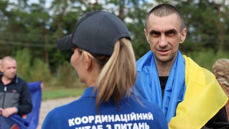 Україна провела обмін полоненими: визволено військових та цивільних