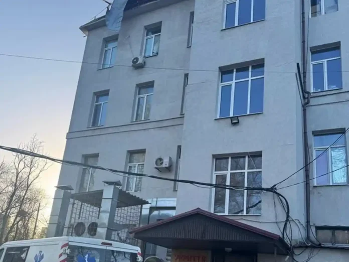 У Костянтинівці закрили останню лікарню: немає медиків, світла й води