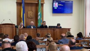 У Чернівцях депутати проголосували за звільнення голови облради