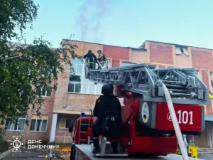 У Краматорську дрони рф завдали повторного удару по рятувальниках