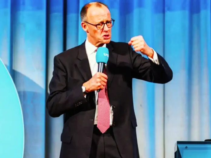 Мерц назвав два можливі варіанти завершення війни в Україні