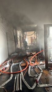 У Києві після нічної атаки пошкоджена будівля Кабінету Міністрів