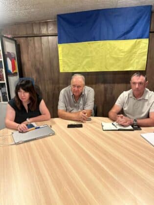 Кремінська громада розширює соціальну підтримку для родин полонених, школярів та ВПО