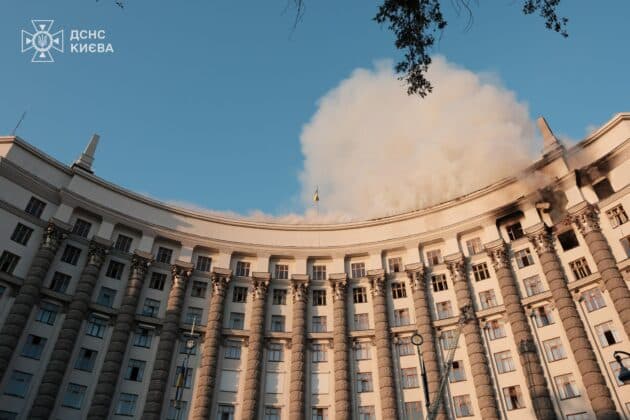 Наслідки атаки на Київ: загиблі мирні мешканці, в тому числі дитина