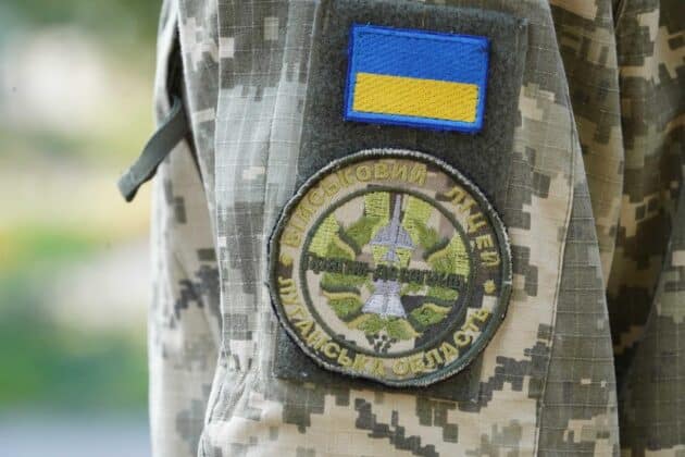 Луганський військовий ліцей відзначив День знань: першокурсники отримали свої перші погони