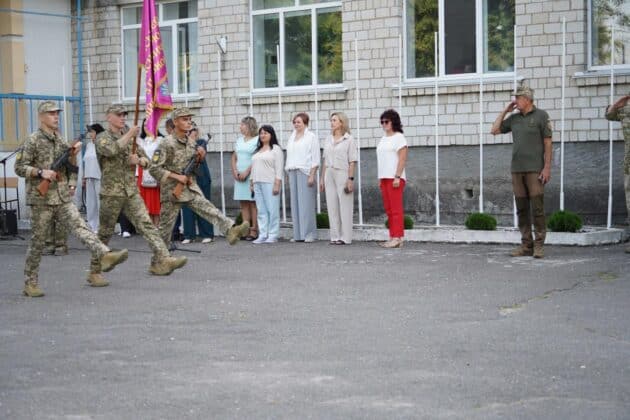 Луганський військовий ліцей відзначив День знань: першокурсники отримали свої перші погони