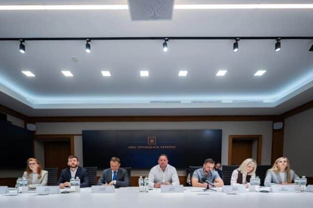 Очільник Луганщини взяв участь у засіданні Президії Конгресу щодо захисту дітей-сиріт та депортованих дітей