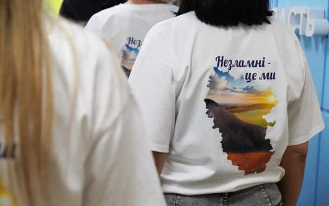 Працівників Державного архіву Луганщини відзначили з нагоди 100-річчя установи