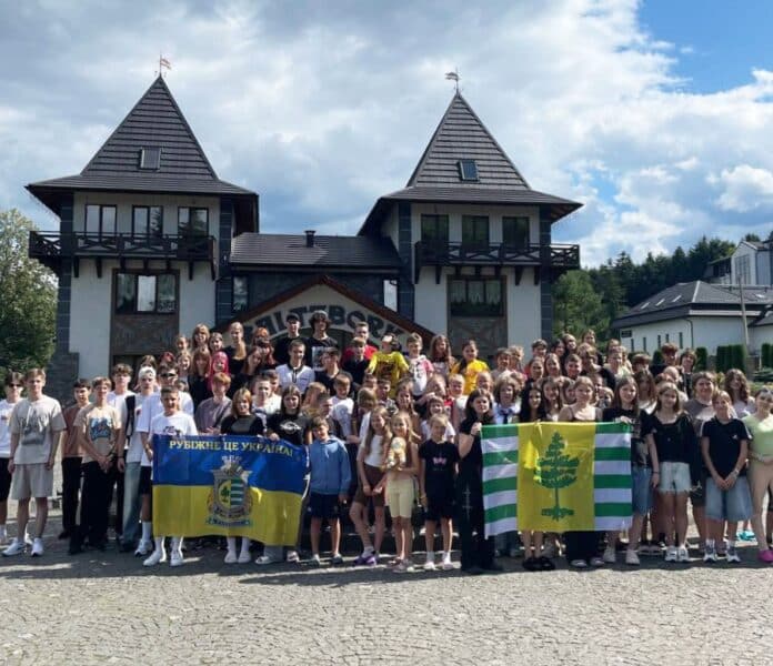 Рубіжанська громада: майже 400 дітей оздоровилися завдяки програмам підтримки