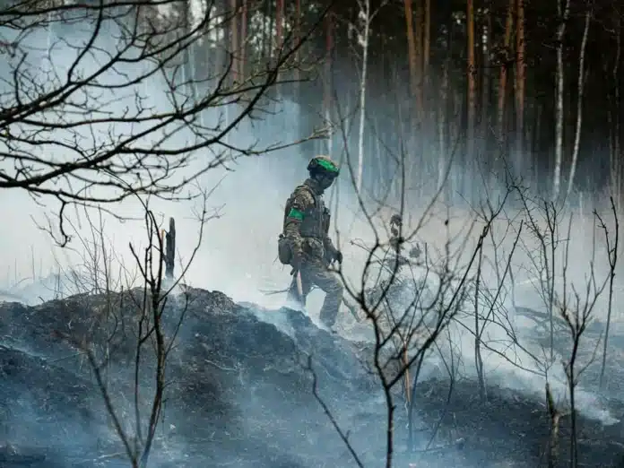 На Покровському напрямку зафіксовано третину зі 183 боїв за добу: карта від Генштабу