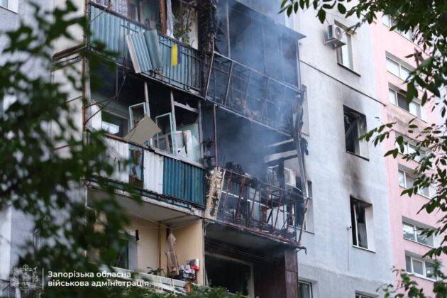 Комбінований удар по Запоріжжю: зруйновані будинки та десятки поранених