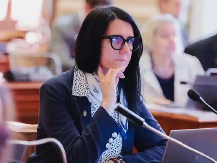 В Польщі тимчасово відсторонили депутатаку через конфлікт із українським таксистом