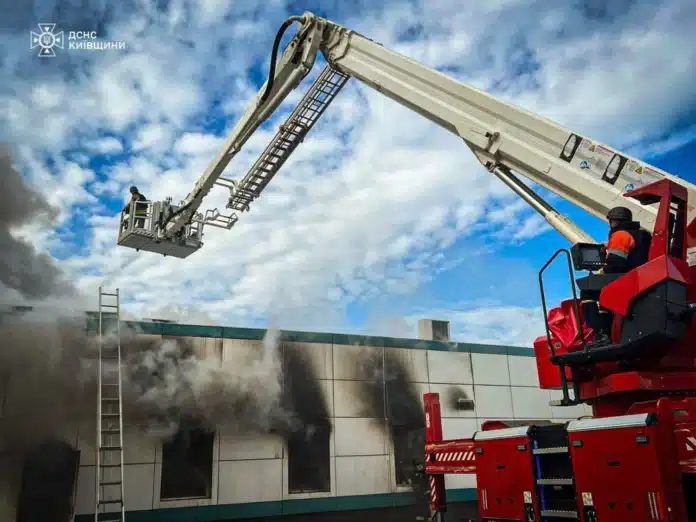 Прицільні удари ворога по промислових об'єктах в Україні: коли відновлення стає не просто бізнесом, а відповідальністю