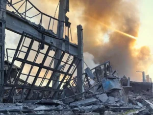 Ракетний удар рф по Вінниці: є руйнування та постраждалий