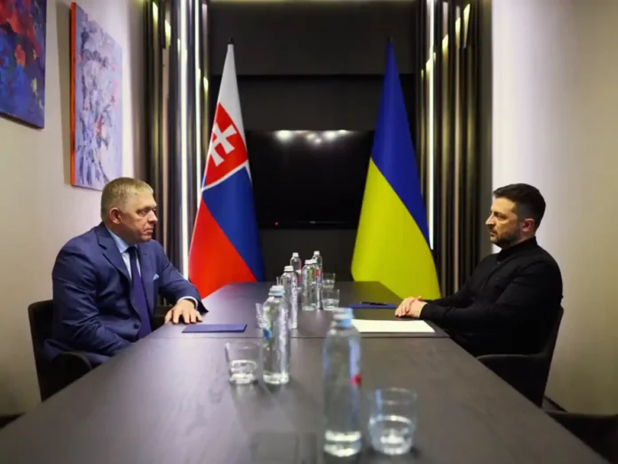 Зеленський провів переговори з Фіцо в Ужгороді