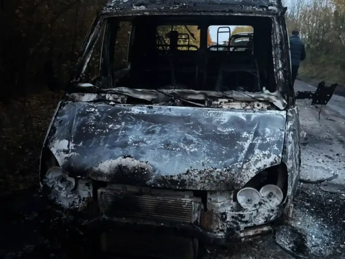 Окупанти атакували службові авто «Чернігівобленерго» дронами: є загиблі