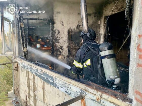 Удар рф по Херсону: загинули дві жінки, постраждали діти