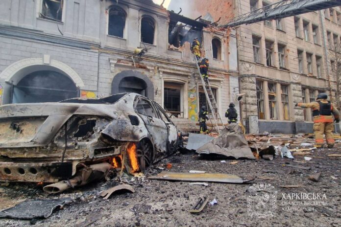 Дрон рф ударив по дитячому садку в Харкові: є загиблий і поранені