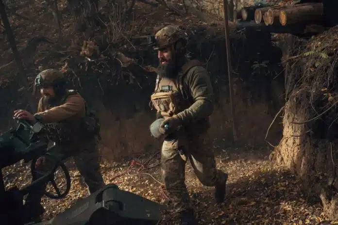 Кількість боїв на фронті зросла: найгарячіші напрямки незмінні, ворог став більш активним на Лиманському