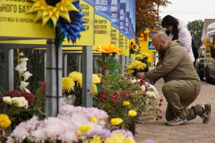 Луганщина вшанувала Героїв у День захисників та захисниць України