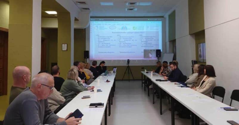 У Києві відбулася зустріч влади та громадськості Луганщини щодо підвищення взаємодії