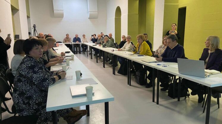 У Києві відбулася зустріч влади та громадськості Луганщини щодо підвищення взаємодії