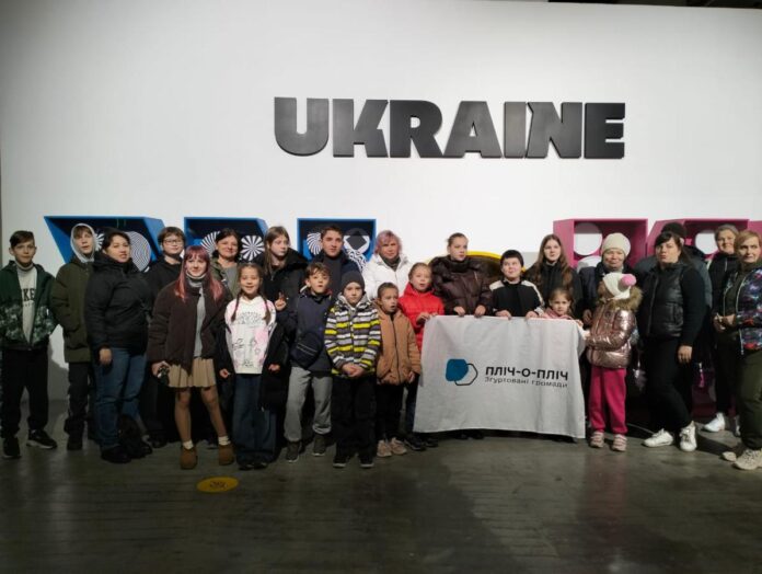 Діти з Луганщини відвідали унікальну виставку Ukraine WOW у Києві