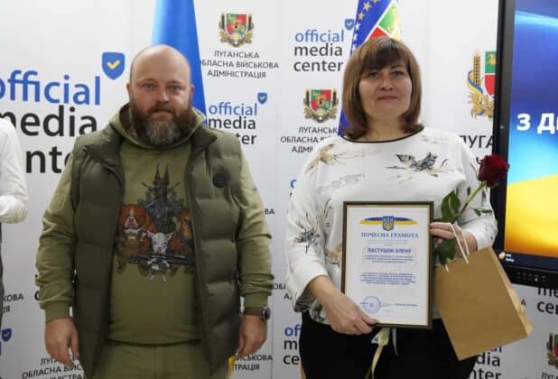 Очільник Луганщини привітав соцпрацівників із професійним святом