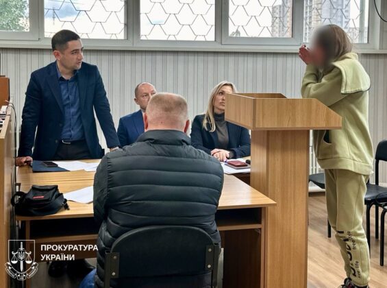 У Харкові жінка забила до смерті 3-річну дитину