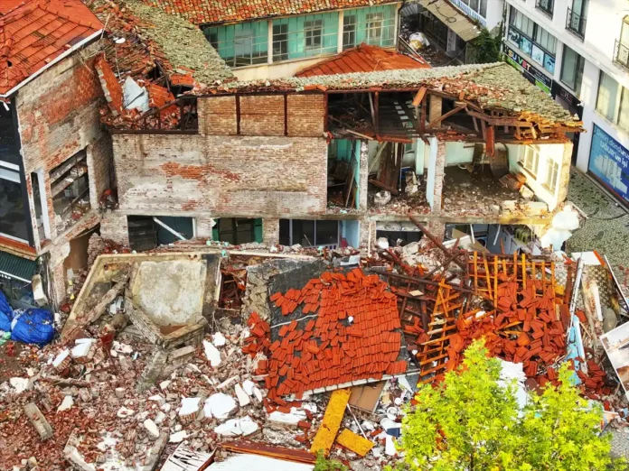 Землетрус сколихнув Туреччину: пошкоджено будівлі, є постраждалі