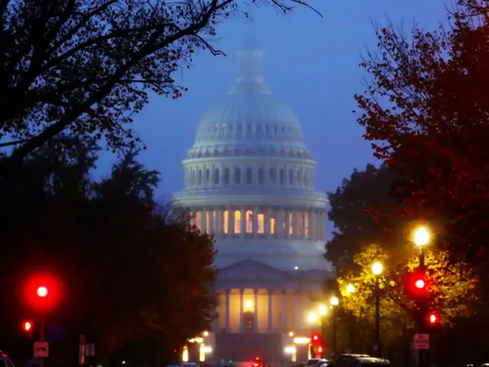 У Сенаті США знову провалилася спроба відновити роботу уряду