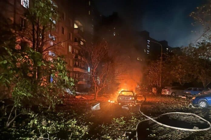 Нічна ворожа атака на Запоріжжя: одна загибла, десятеро поранених