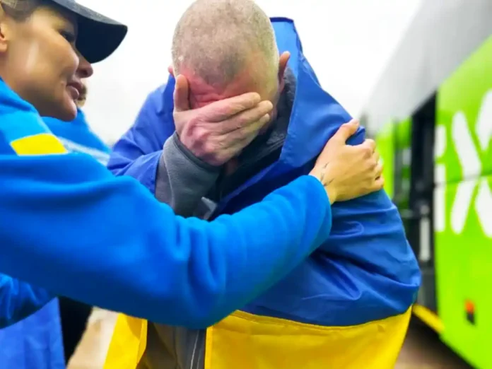 Зеленський підписав закон про виплати військовим, звільненим з полону