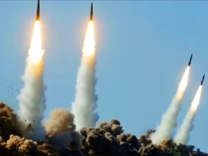 Масована атака: понад 700 повітряних цілей рф запустила по Україні