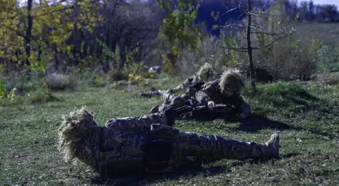 155 бойових зіткнень з початку доби: де ворог дошкуляв ЗСУ найбільше в останній день осені