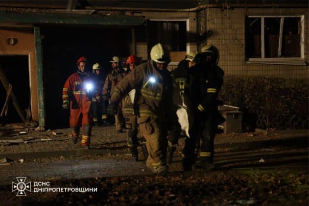У Дніпрі завершили розбір завалів будинку, куди влучив дрон рф
