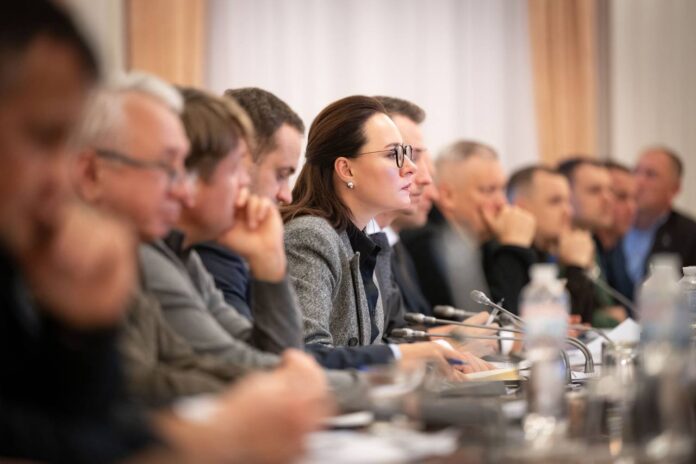 Кабмін провів антикризове засідання для підготовки енергосистеми до зими