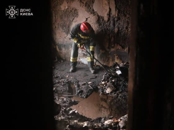 Наслідки нічної атаки Києва: руйнування, жертви та рятувальні роботи