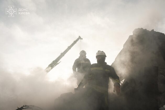 Наслідки нічної атаки Києва: руйнування, жертви та рятувальні роботи