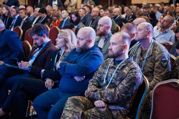 Очільник Луганщини взяв участь у форумі «Ветерани. Бізнес. Економіка»