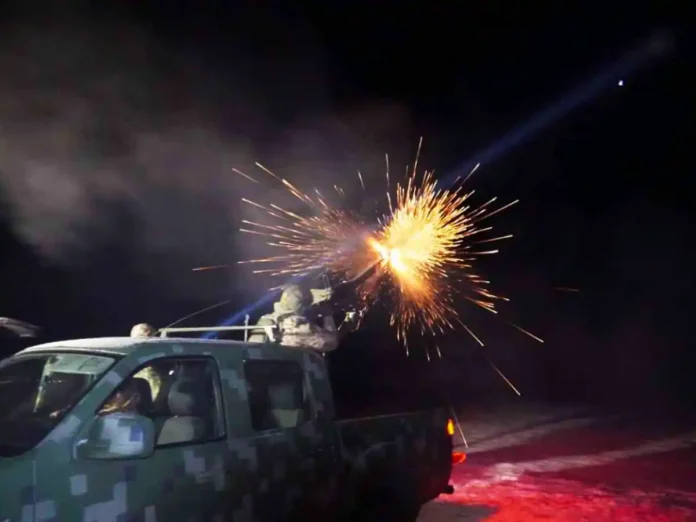 Масована атака: рф запустила 104 ударні БпЛА та ракету