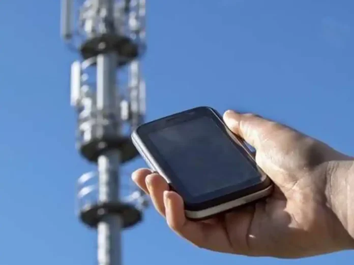 Українцям підвищать якість зв’язку: набув чинності новий закон