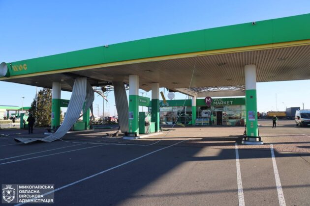 Ракетний удар по Миколаєву: загинула одна людина, ще 15 — поранені