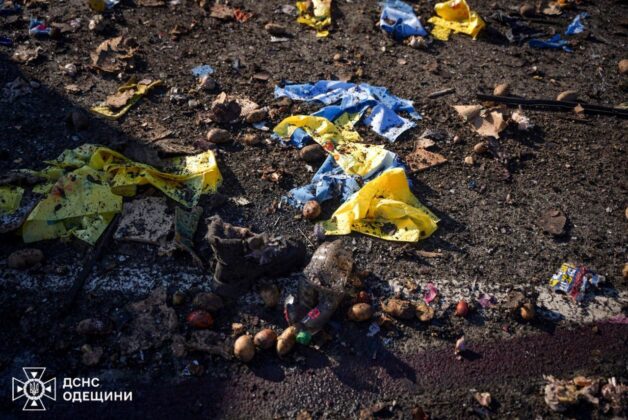 Російська атака в Чорноморську: двоє загиблих, десять постраждалих