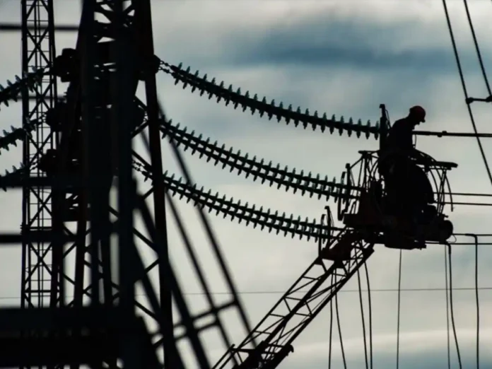 Частину Сум знеструмило: тривають ремонтні роботи