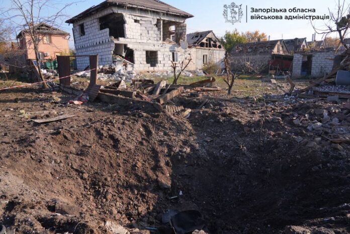 Понад 50 тисяч абонентів без світла після нічного обстрілу Запоріжжя