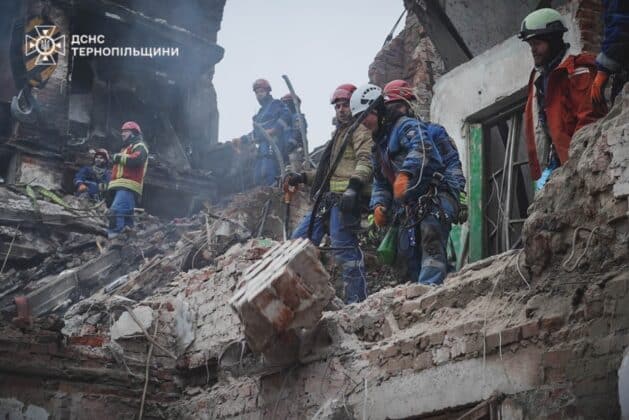 Кількість загиблих у Тернополі зросла: знайшли тіло ще однієї жінки