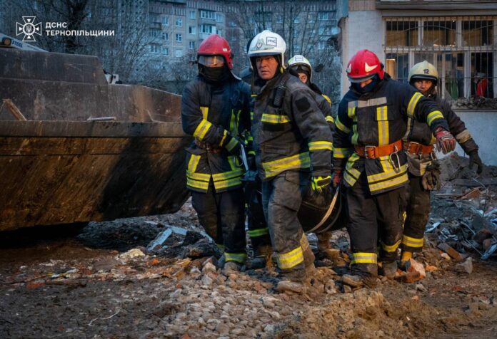 Кількість загиблих у Тернополі зросла: знайшли тіло ще однієї жінки