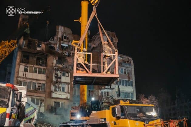 Кількість загиблих у Тернополі зросла: знайшли тіло ще однієї жінки