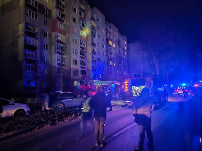 Дрон рф влучив в енергооб’єкт у Чернігові: частина міста без світла